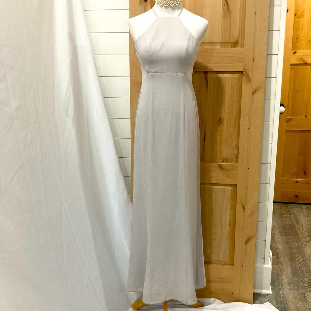 Vera wang light gray gown size 2